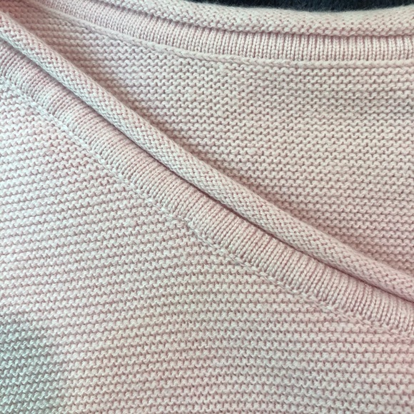 Banana Republic Pink Sweater - Picture 3 of 4